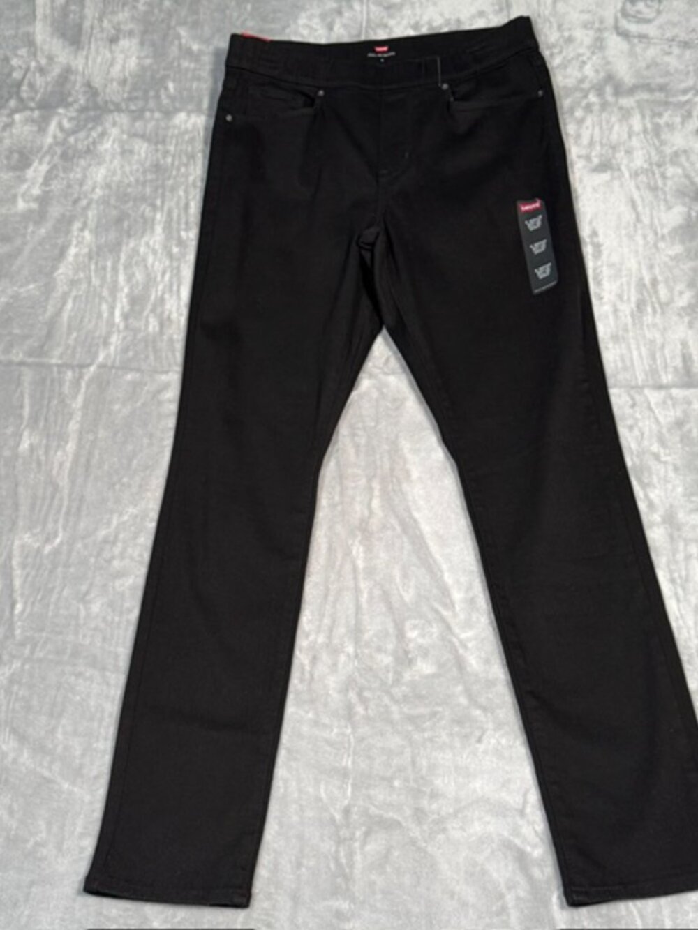 Levi's Women's Pull-On Skinny Jeans – Black – Size 8 Medium / W29 L32 – NWT